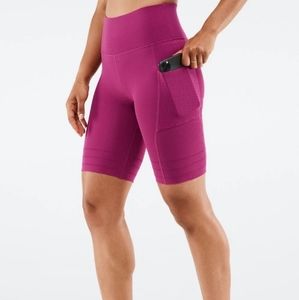 Sculpt knit biker shorts